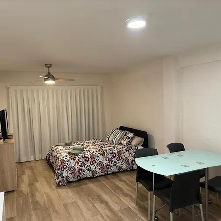 Montgo アパート *